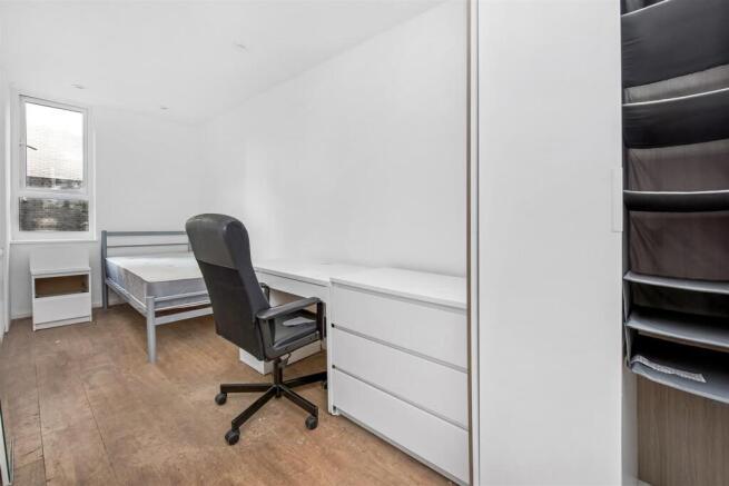 09.09.2021_6-Thornton-House-Townsend-Street-SE17-1