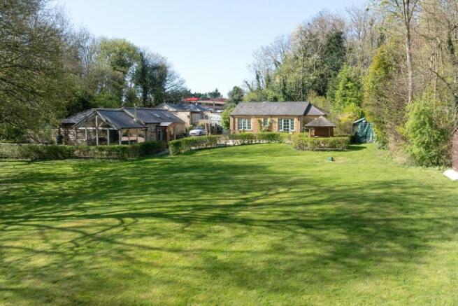 Dovedale Lodge