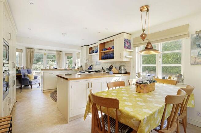 Kitchen/Dining