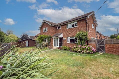 Foxley Lane, Binfield. Berkshire, RG42