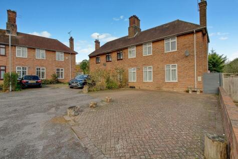 Reservoir Road, Ruislip HA4