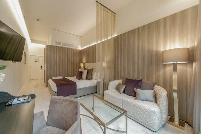 Standard Suite