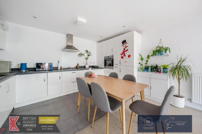 Kitchen Dining Area.