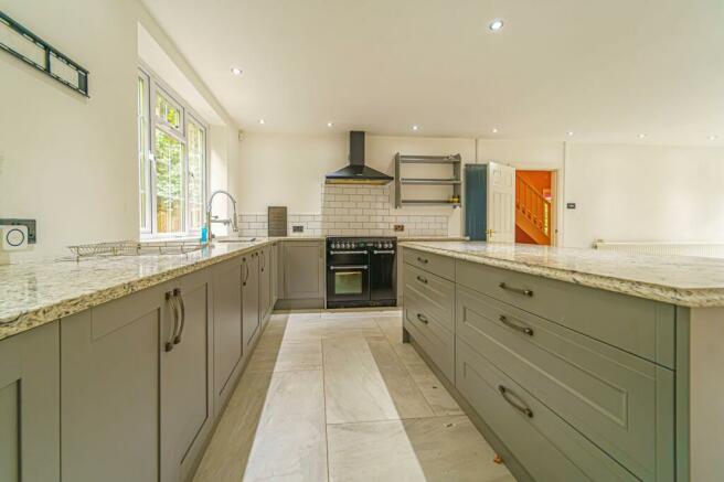 Kitchen/Dining Room