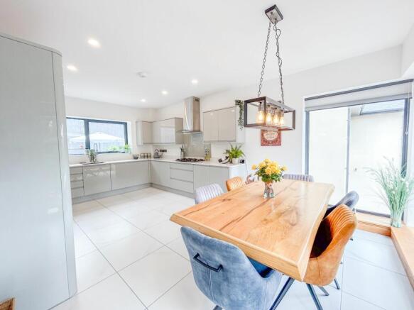 Kitchen / Diner