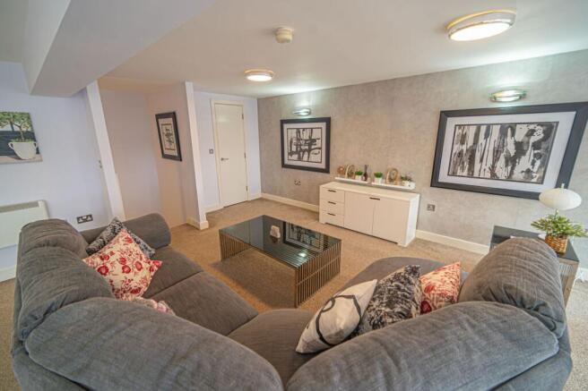 Living Room/Kitchen