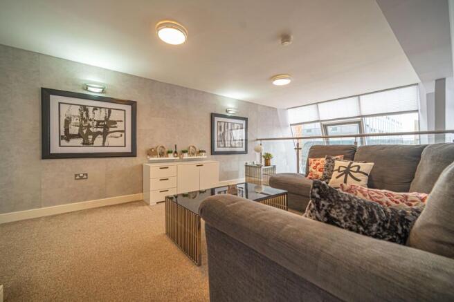 Living Room/Kitchen