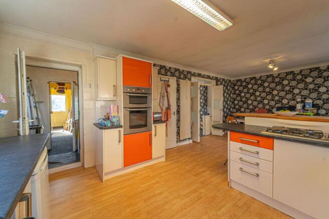 Kitchen Dining room