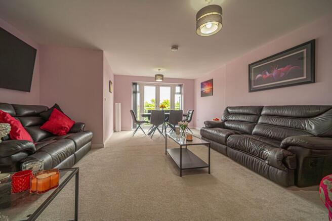 Living Room/Dining Room