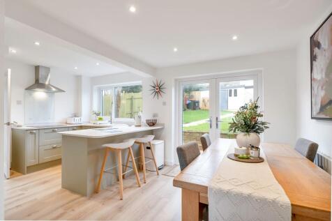 Poplar Court, Caerleon, NP18