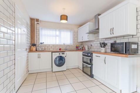 Woodlands, Talywain, NP4