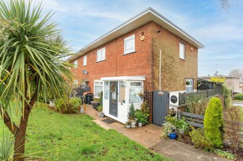 Monet Crescent, Newport - NP19