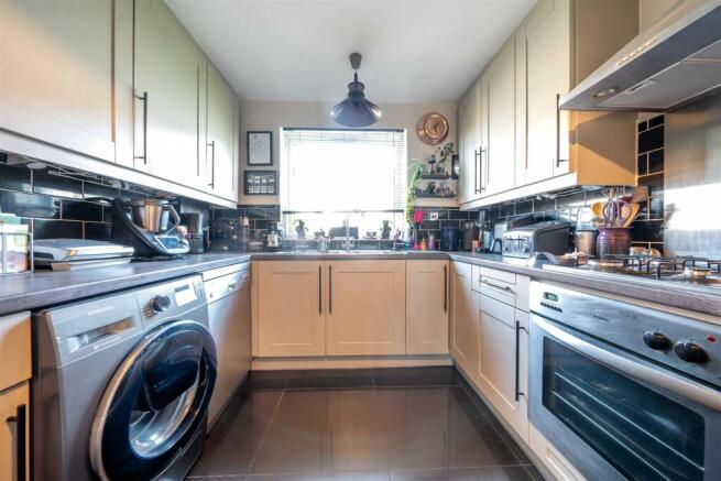 Kitchen.JPG