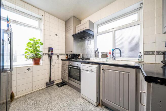 Kitchen.jpg