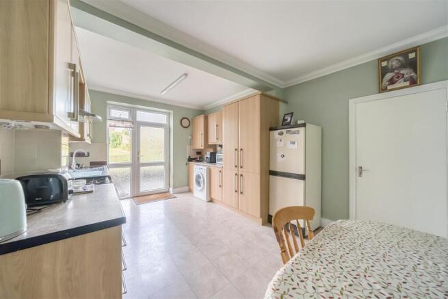 Kitchen Breakfast Room.jpg