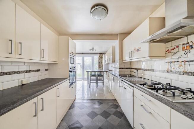 Kitchen.jpg