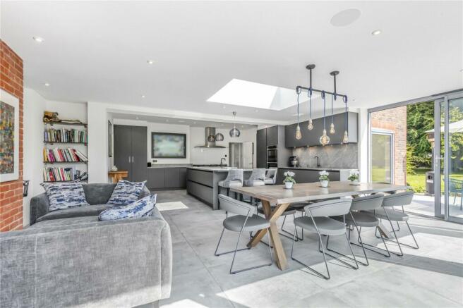 Kitchen Dining Space