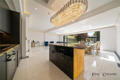 Purley Avenue, London, NW2