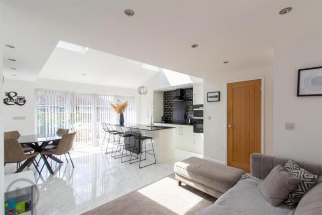 Kitchen Family Room