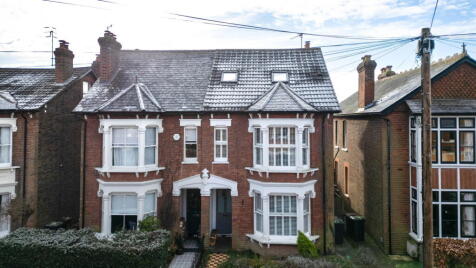 Ashburnham Road, Tonbridge, TN10 3DU