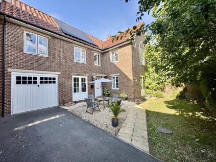 Drovers, Sturminster Newton - No onward chain