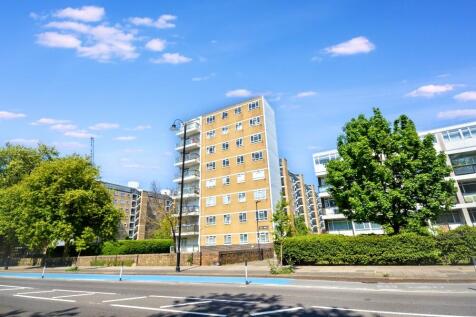 Churchill Gardens, London, SW1V