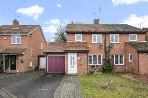 Rowlheys Place, West Drayton, UB7