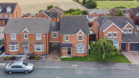 Old Chapel Close, Long Riston, Hull, HU11