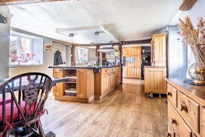kitchen 1.jpeg