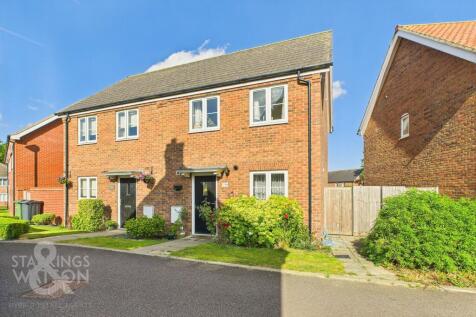 Lansdowne Drive, Poringland, Norwich