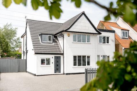 Chestnut Avenue, Lowestoft, Suffolk, NR32