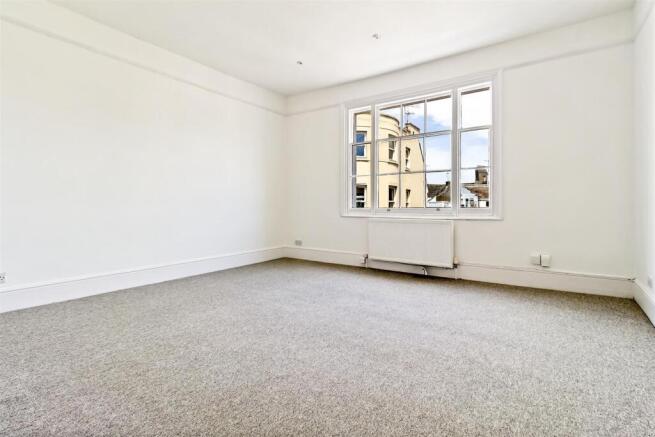 Park Crescent, 11D-001.jpg