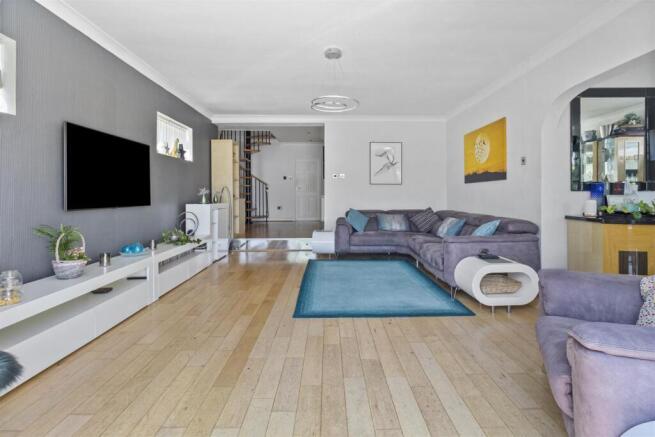 Southways Avenue 8_002.JPG