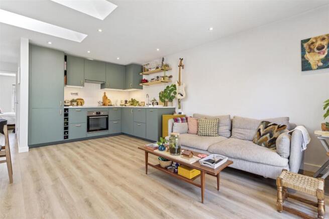 Grenville Road, 18-006.JPG