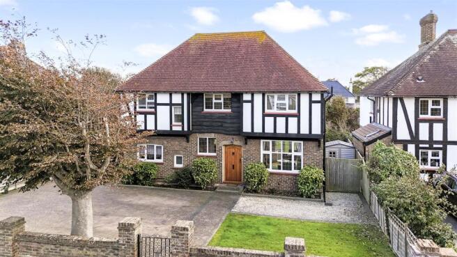 11 Pevensey Road Front