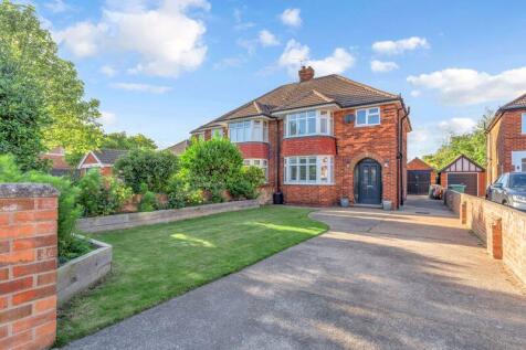 Langley Place, Cleethorpes