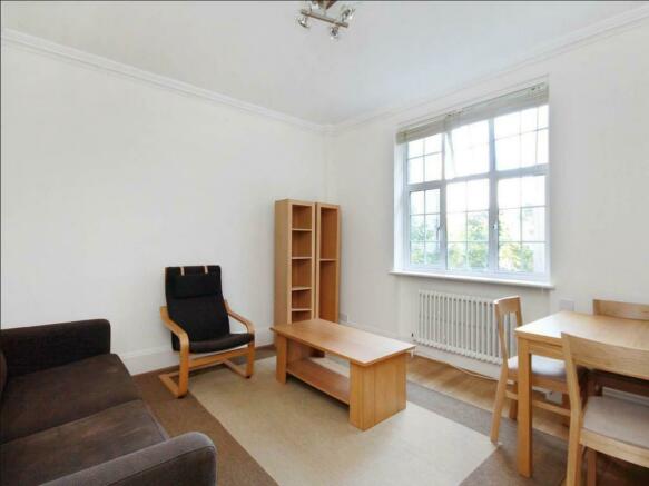 1 bedroom flat property for sale - Lease with 109