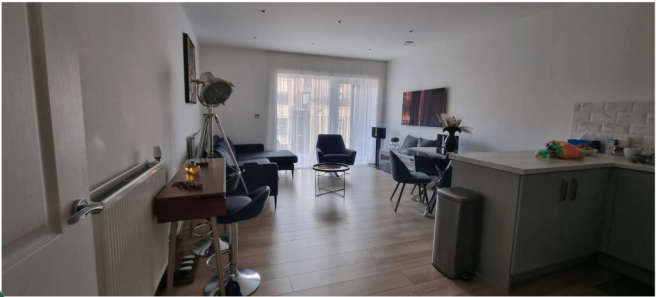 Beautifully presented 2-bedroom flat