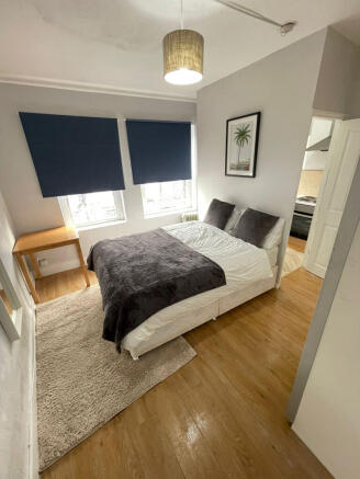 Self-contained studio flat with a separated kitch
