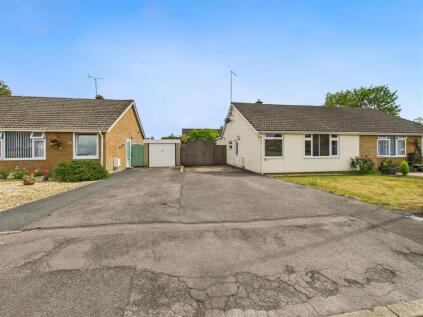 Overhill Road, Stratton, Cirencester