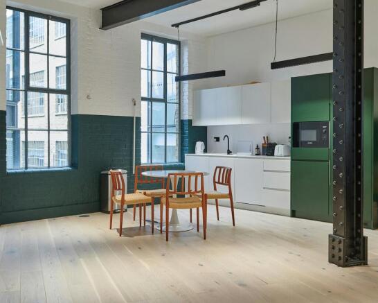 Office_1320 Web copyLandscape.jpg