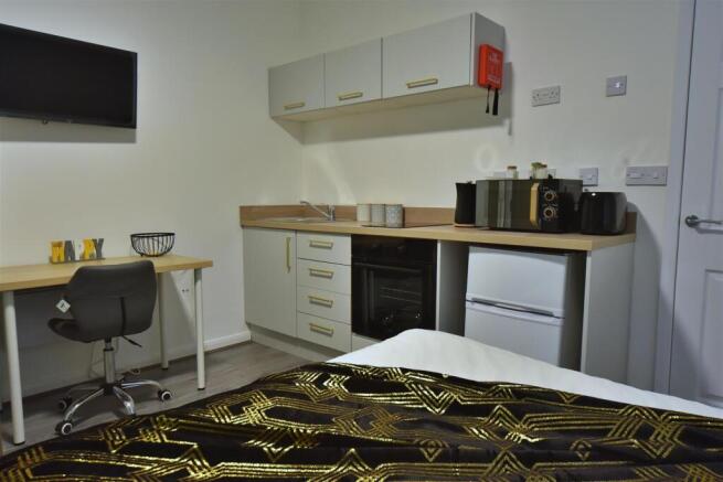 165AR_Room01_02.JPG