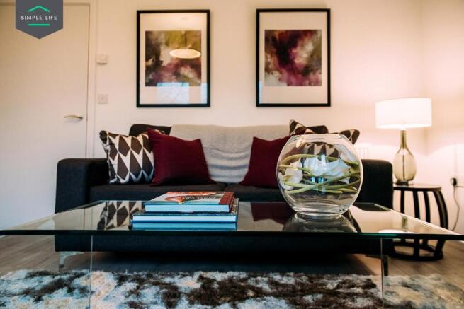 Weaver UP_living2.jpg