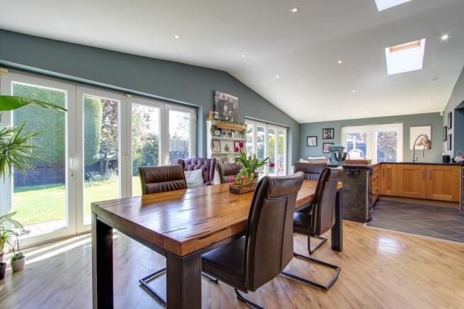 Open Plan Kitchen/Diner/Family Room