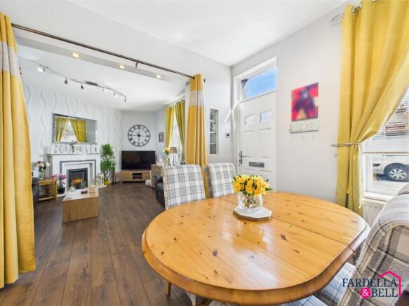 Living/Dining Room