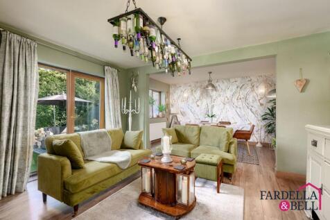 All Saints Close, Burnley, BB12