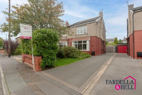 Matlock Grove, Burnley, BB10