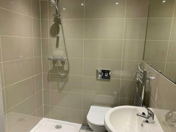 Ensuite shower room