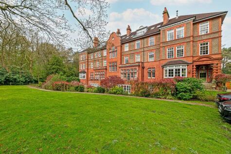 Kingswood Park, Kingswood, Frodsham