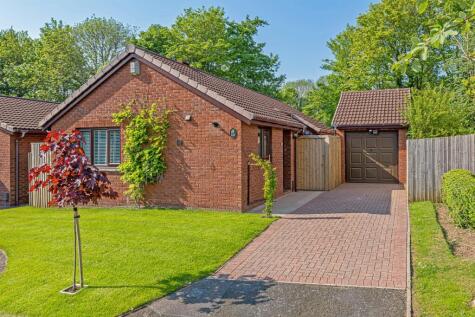 Peckforton Drive, Sutton Weaver, Runcorn